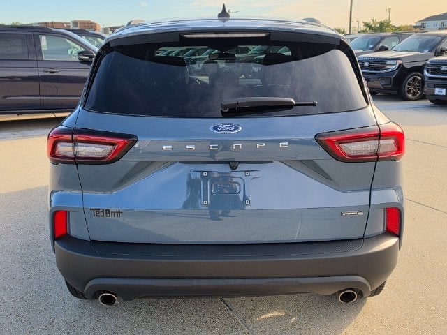 2025 Ford Escape Hybrid ST-Line Select | One Owner