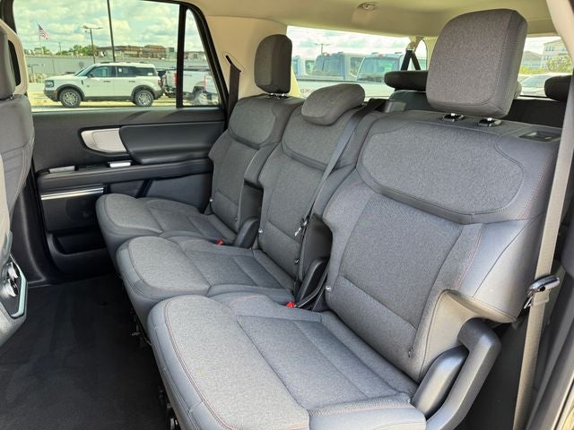 2025 Ford Expedition Max Active | 4X4