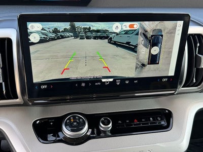 2025 Ford Expedition Max Active | 4X4