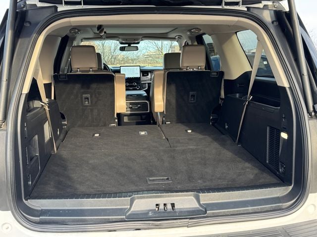 2022 Ford Expedition Max XLT | Pano Roof | Wireless CarPlay | 4WD