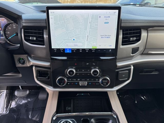 2022 Ford Expedition Max XLT | Pano Roof | Wireless CarPlay | 4WD