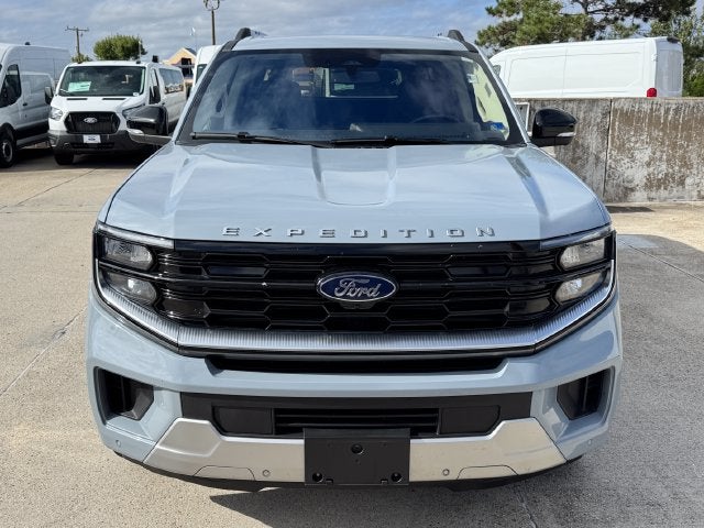 2025 Ford Expedition Max Platinum | Driver Pkg | Bluecruise