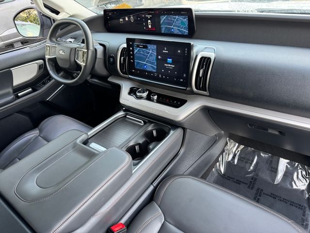 2025 Ford Expedition Active | Clean Owner Carfax | 2nd Row Bench