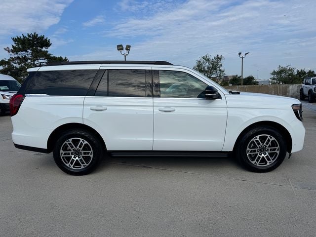 2025 Ford Expedition Active | Clean Owner Carfax | 2nd Row Bench