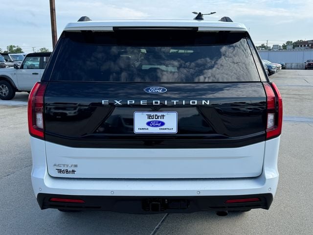 2025 Ford Expedition Active | Clean Owner Carfax | 2nd Row Bench