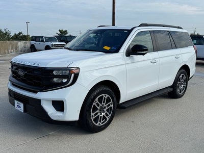 2025 Ford Expedition Active | Clean Owner Carfax | 2nd Row Bench