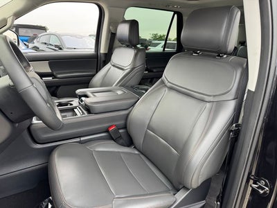 2025 Ford Expedition Active | Pano Sunroof | Heated Seats | Blue Cruise
