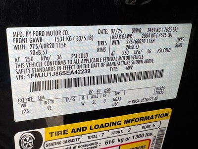 2025 Ford Expedition Active | Pano Sunroof | Heated Seats | Blue Cruise