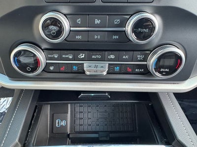 2024 Ford Expedition XLT | Pano Roof | Captains Chairs | HD Tow
