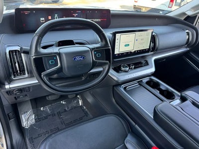 2025 Ford Expedition Platinum | One Owner | Clean Carfax