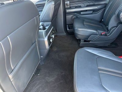 2022 Ford Expedition Platinum | HD Tow Pkg | Pano Sunroof | B&O 22 Speakers
