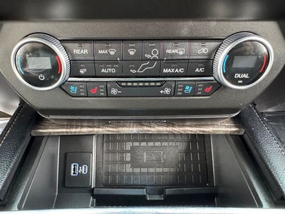 2021 Ford Expedition Limited | Pano Sunroof | B&O Sound System | 2nd Row Heated