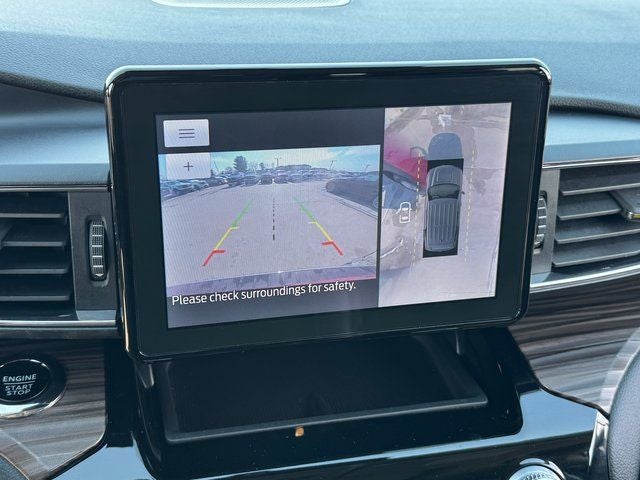 2023 Ford Explorer Limited | Pano Roof | Tow Pkg. | CarPlay | 4WD