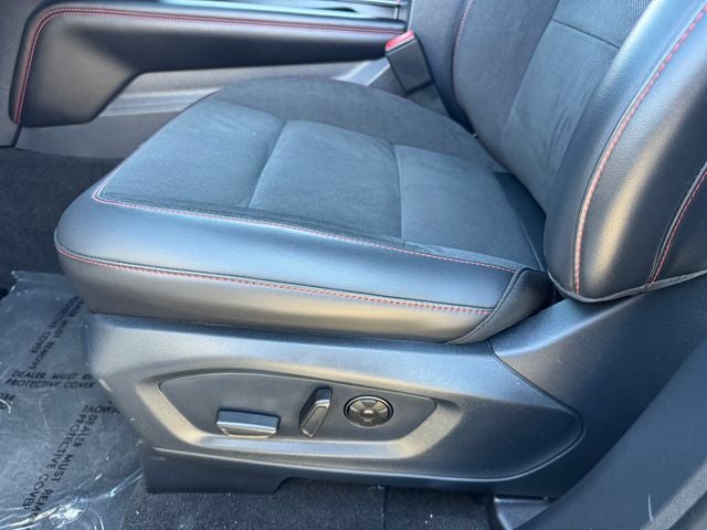 2025 Ford Explorer ST | Pano Sunroof | 4WD | Co-Pilot 360 |