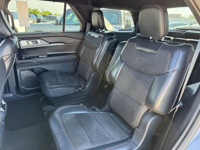2025 Ford Explorer ST | Pano Sunroof | 4WD | Co-Pilot 360 |