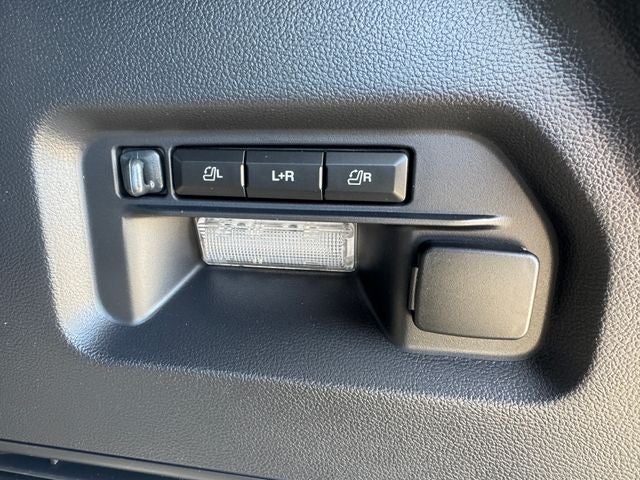 2025 Ford Explorer ST | Pano Sunroof | 4WD | Co-Pilot 360 |