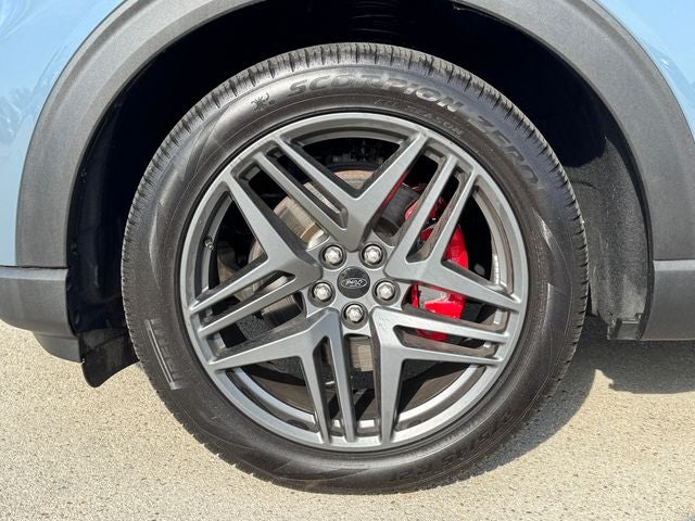 2025 Ford Explorer ST | Pano Roof | Wireless CarPlay | 4WD