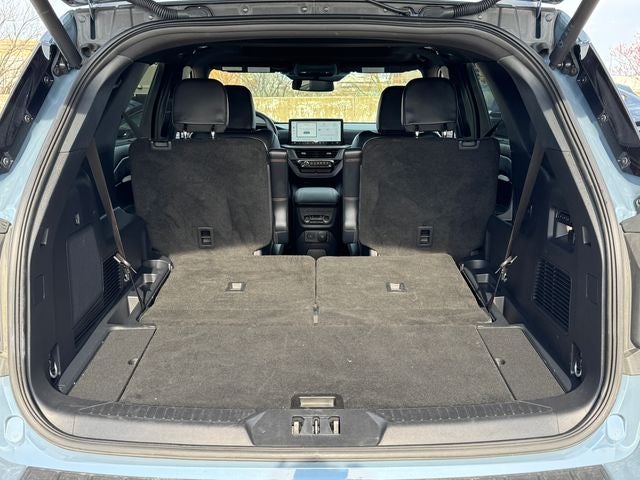 2025 Ford Explorer ST | Pano Roof | Wireless CarPlay | 4WD