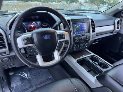 2021 Ford F-350SD Lariat | Moonroof | Ultimate Pkg | Black Pkg | FX4
