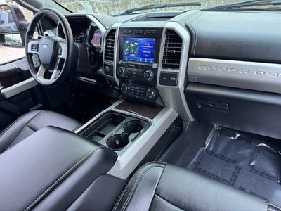 2021 Ford F-350SD Lariat | Moonroof | Ultimate Pkg | Black Pkg | FX4