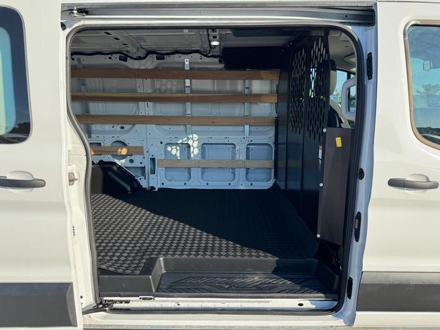 2025 Ford Transit-250 Base | Cargo | Low Roof | 130" WB