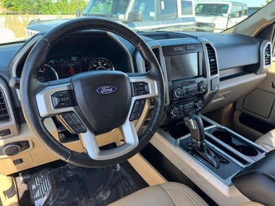 2017 Ford F-150 Lariat | 5.0L V8 | Pano Sunroof | Tow Pkg