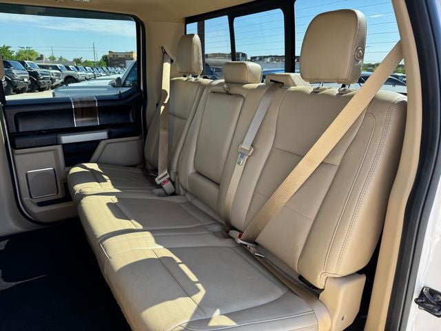 2017 Ford F-150 Lariat | 5.0L V8 | Pano Sunroof | Tow Pkg