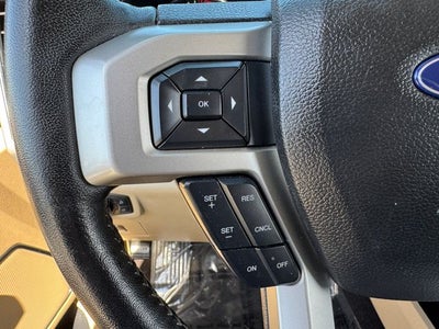 2017 Ford F-150 Lariat | 5.0L V8 | Pano Sunroof | Tow Pkg