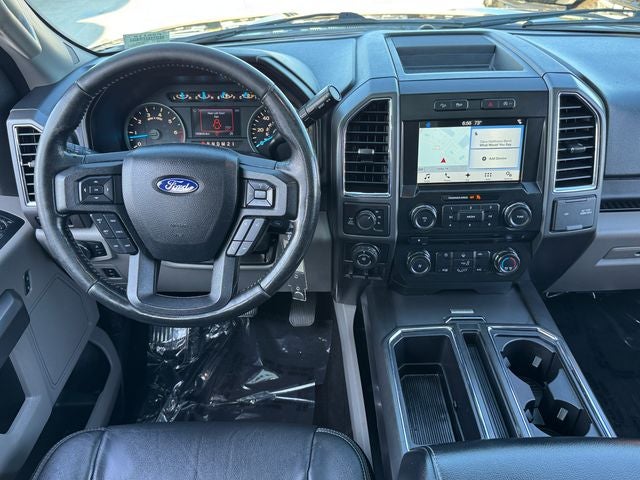 2017 Ford F-150 XLT | Leather | Pano Roof | Nav