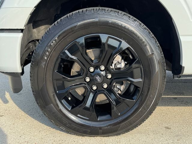 2023 Ford F-150 Lariat | Sport Pkg | Black Pkg | Pano Roof