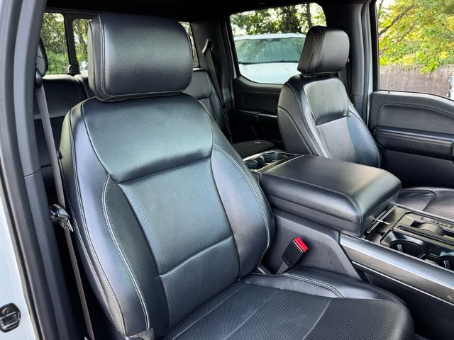 2023 Ford F-150 Lariat | Sport Pkg | Black Pkg | Pano Roof