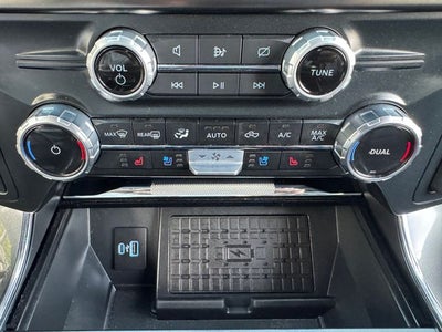 2023 Ford F-150 Lariat | Sport Pkg | Black Pkg | Pano Roof