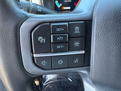 2023 Ford F-150 Lariat | Pano Roof | Power Running Boards | Power Tailgat