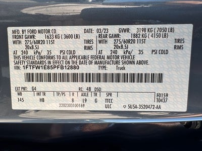 2023 Ford F-150 Lariat | Pano Roof | Power Running Boards | Power Tailgat