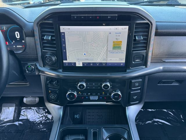 2023 Ford F-150 Platinum Hybrid | Pano Roof | 7.2KW Pro Power Onboard | Pow