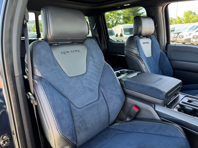 2023 Ford F-150 Raptor | Pano Sunroof | 17"Bead-Lock Wheels | Blue Interi