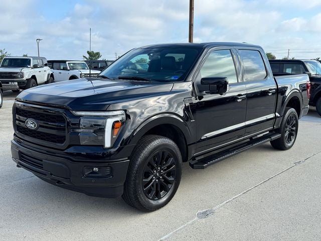 2025 Ford F-150 Lariat | Black Pkg | Pano Roof | 360 Camera | Mobile Offi