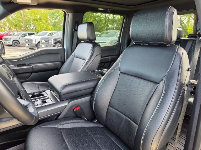 2025 Ford F-150 Lariat | Black Pkg | Pano Roof | 360 Camera