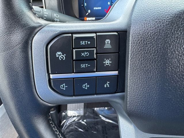 2024 Ford F-150 Lariat | Hybrid | Black Appearance Pkg | Pano Roof