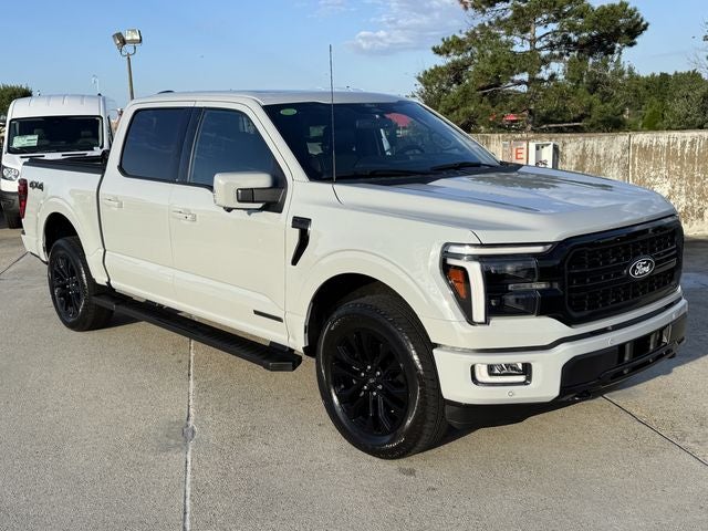2024 Ford F-150 Lariat | Hybrid | Black Appearance Pkg | Pano Roof