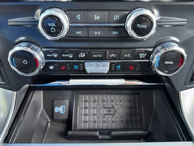 2024 Ford F-150 Lariat | Hybrid | Black Appearance Pkg | Pano Roof