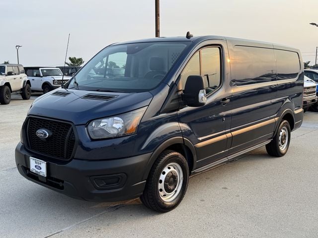 2022 Ford Transit-150 Base