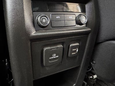 2022 Chevrolet Traverse RS | 2LT | Dual Panel Sunroof | One Owner