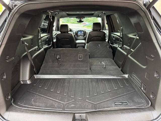 2022 Chevrolet Traverse RS | 2LT | Dual Panel Sunroof | One Owner