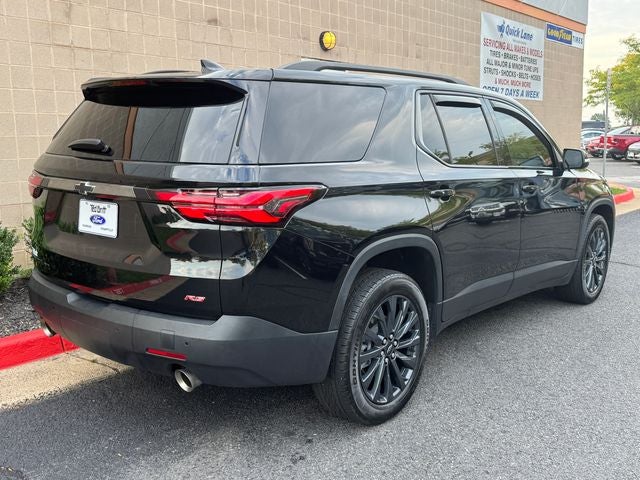 2022 Chevrolet Traverse RS | 2LT | Dual Panel Sunroof | One Owner
