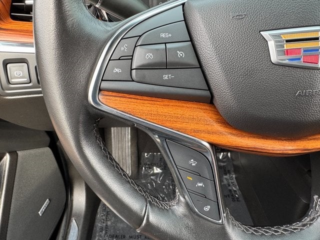 2022 Cadillac XT5 Premium Luxury