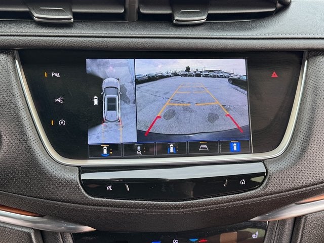 2022 Cadillac XT5 Premium Luxury