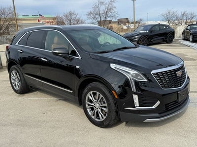 2022 Cadillac XT5 Premium Luxury