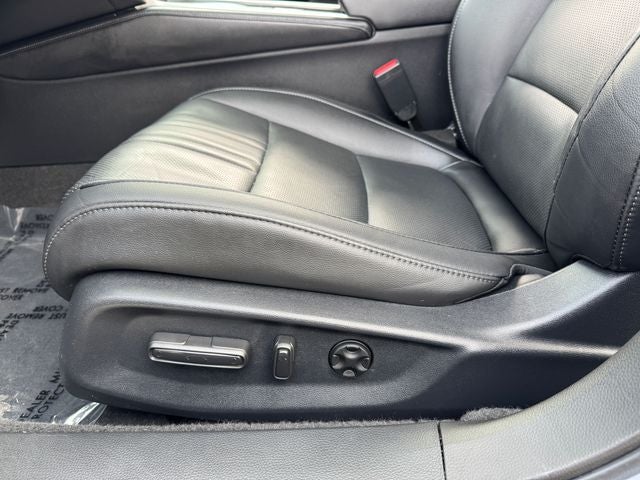 2022 Honda Accord Hybrid Touring | Heated/Cooled Seats | Moonroof | Adaptive Cruise