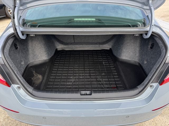 2022 Honda Accord Hybrid Touring | Heated/Cooled Seats | Moonroof | Adaptive Cruise